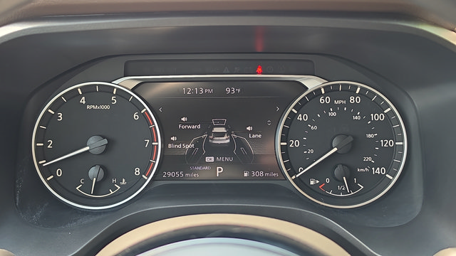 Used 2023 Nissan Rogue SV FWD image 9