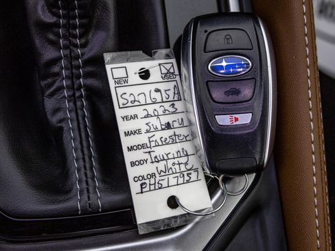 Used 2023 Subaru Forester Touring AWD/4WD image 32