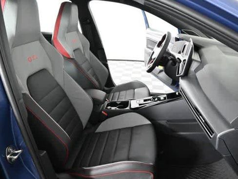 New 2026 Volkswagen GTI SE image 18