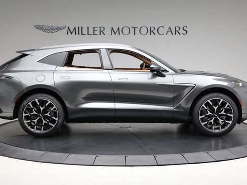 Used 2024 Aston Martin DBX AWD/4WD image 8