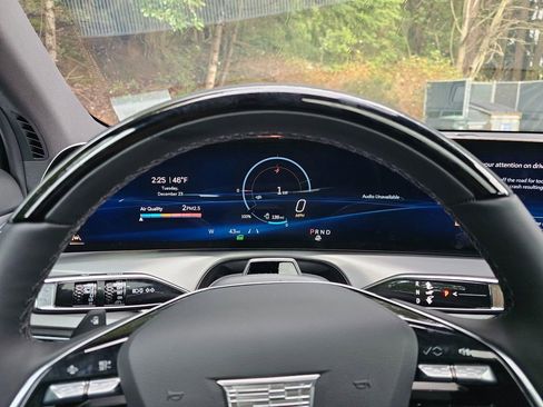 New 2026 Cadillac Vistiq Luxury image 28