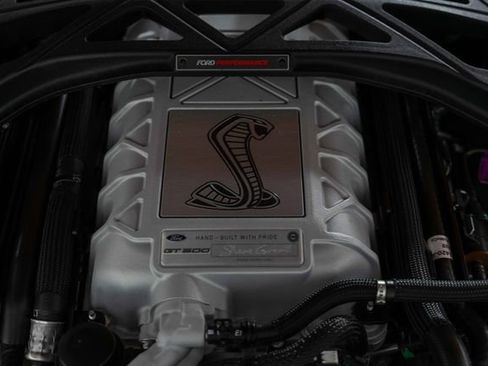 Used 2022 Ford Mustang Shelby GT500 w/ Carbon Fibre Track Pack image 31