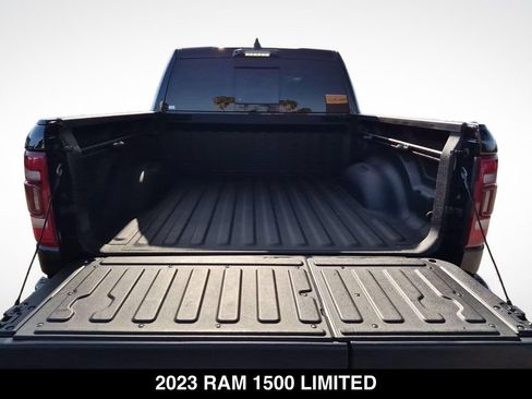 Used 2023 RAM 1500 Limited AWD/4WD image 25