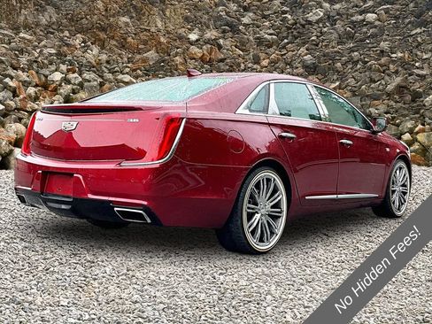 Used 2019 Cadillac XTS Luxury FWD image 2