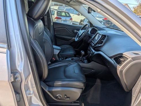 Certified 2021 Jeep Cherokee Limited w/ Trailer Tow Group image 35