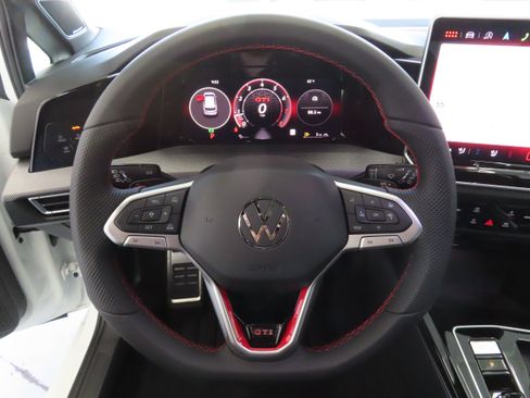 New 2026 Volkswagen GTI SE image 16
