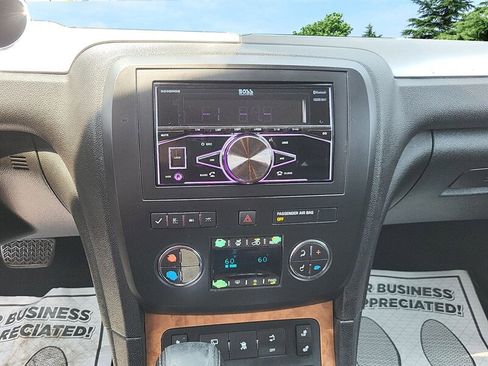 Used 2009 Buick Enclave CXL w/ Driver Confidence Package image 13