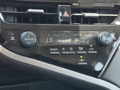 Used 2024 Toyota Camry LE FWD image 34