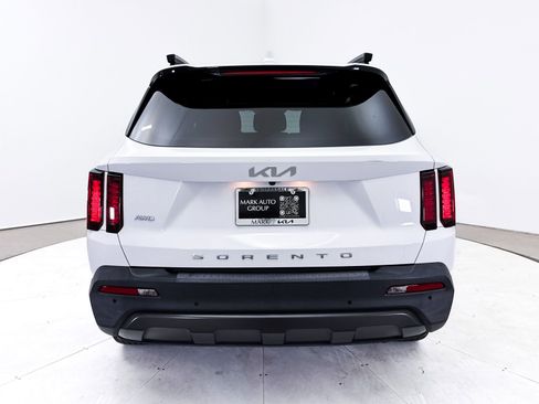 Used 2022 Kia Sorento S AWD/4WD image 18