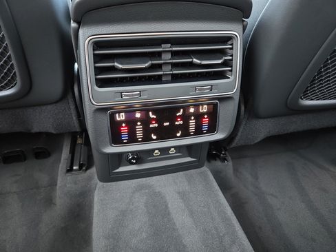 New 2026 Audi Q7 2.0T Premium Plus AWD/4WD image 11