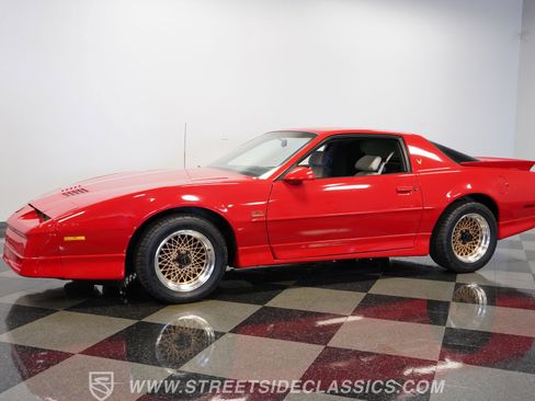 Used 1988 Pontiac Firebird Trans Am RWD image 7