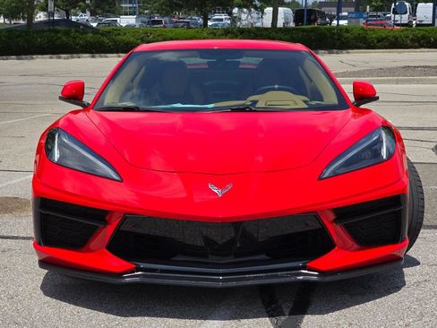 Used 2023 Chevrolet Corvette Stingray Premium Conv w/ Z51 Performance Package RWD image 9