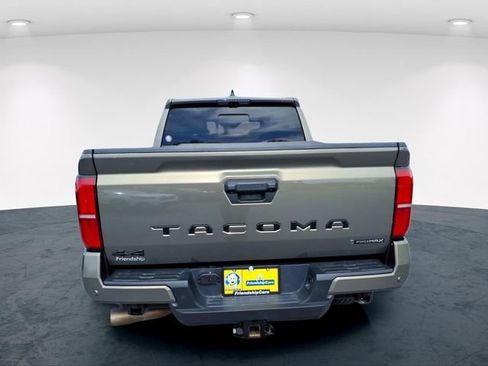 Used 2024 Toyota Tacoma TRD Off-Road w/ TRD Off Road Premium Package image 26