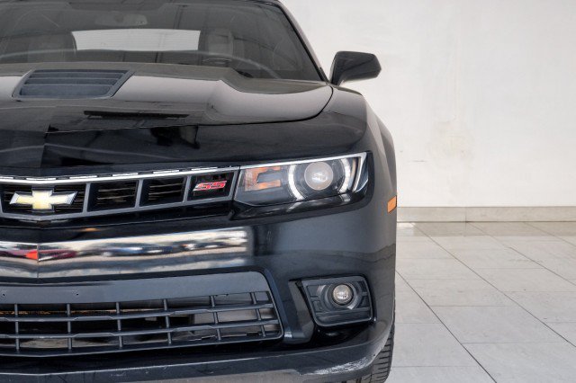 Used 2014 Chevrolet Camaro SS w/ RS Package RWD image 43