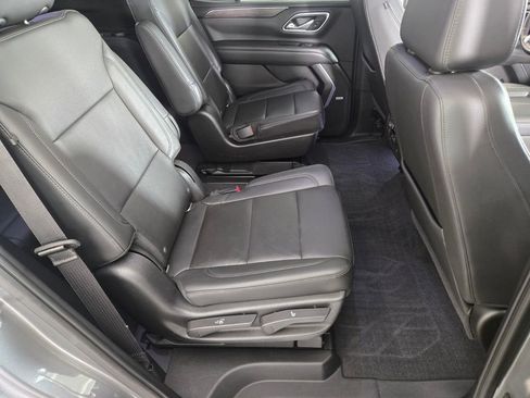 Used 2021 Chevrolet Tahoe LT w/ LT Signature Package image 21