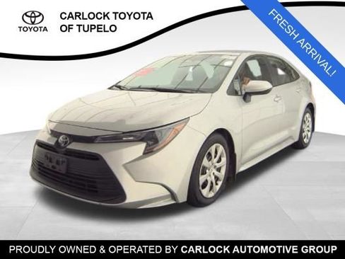 Used 2026 Toyota Corolla LE FWD image 1