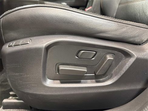 Used 2023 MAZDA CX-5 AWD 2.5 S w/ Premium Package image 19
