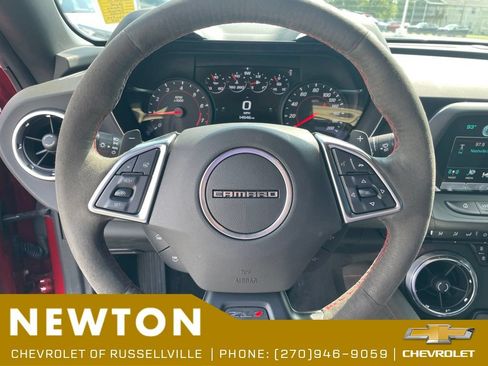 Used 2018 Chevrolet Camaro ZL1 RWD image 7