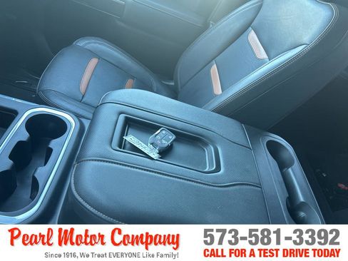 Used 2022 GMC Sierra 2500 AT4 w/ AT4 Premium Plus Package image 22