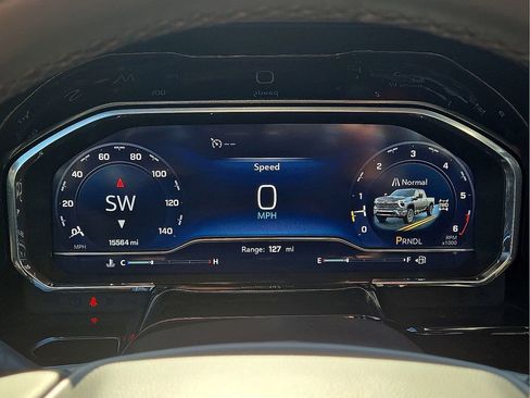 Used 2024 Chevrolet Silverado 2500 LT image 26