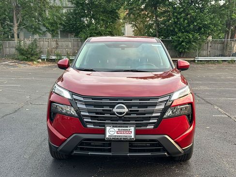 New 2026 Nissan Rogue SV AWD/4WD image 2