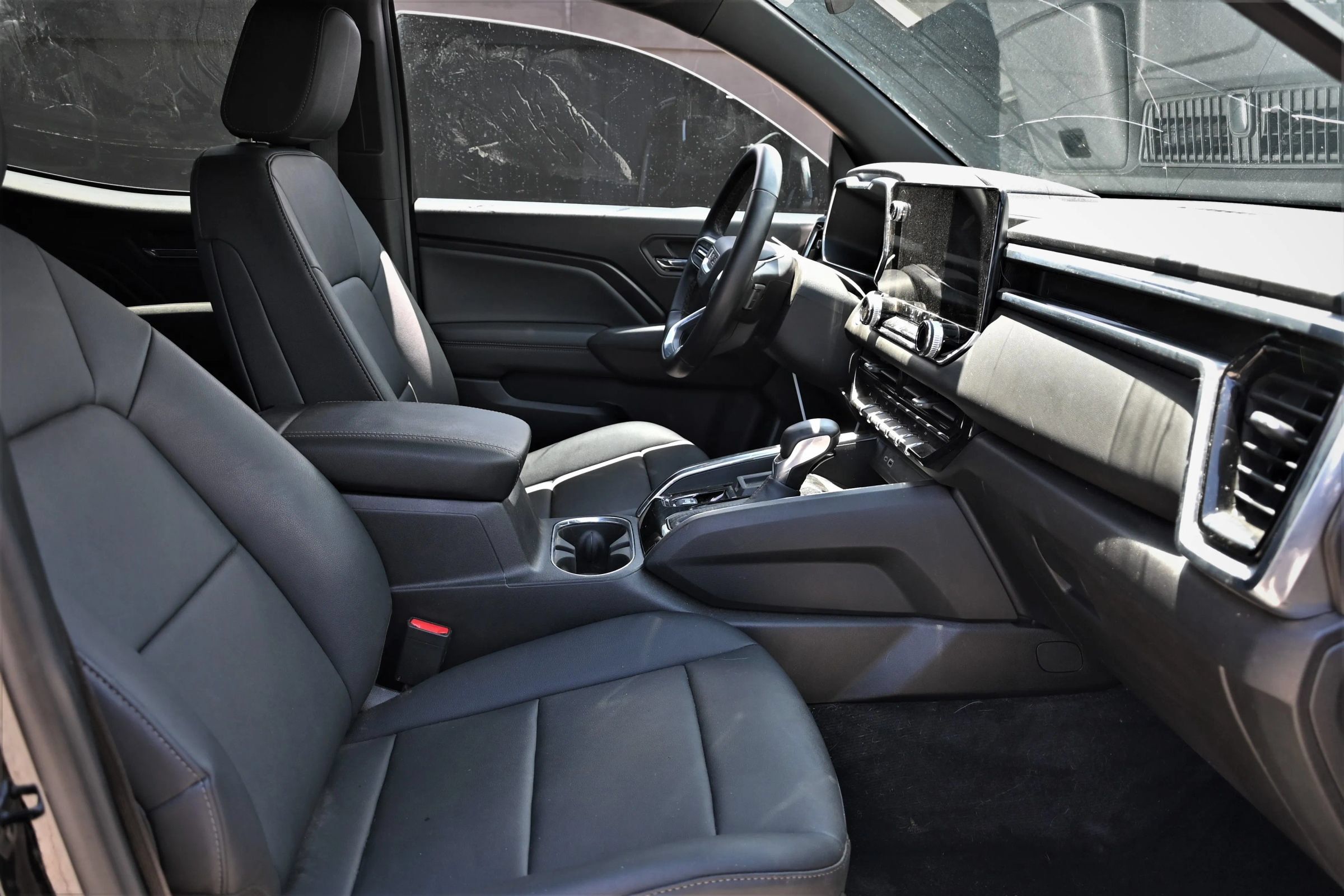 Used 2024 GMC Canyon Elevation w/ Elevation Premium Package RWD image 13