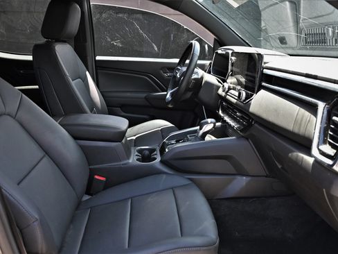 Used 2024 GMC Canyon Elevation w/ Elevation Premium Package RWD image 13