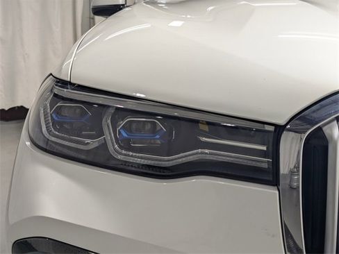 Used 2019 BMW X7 xDrive50i w/ Dynamic Handling Package image 34