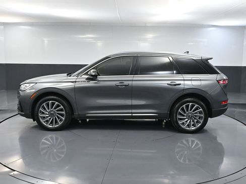 Used 2024 Lincoln Corsair Reserve w/ Towing Package image 10