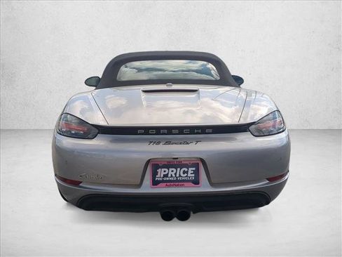 Used 2022 Porsche 718 Boxster image 7
