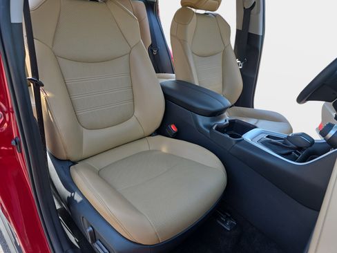 Used 2024 Toyota RAV4 Limited w/ Weather Package FWD image 10