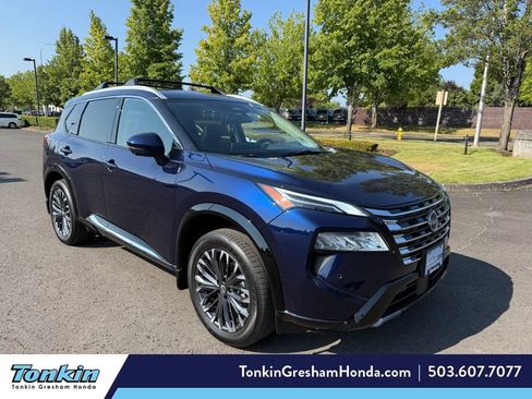 Used 2025 Nissan Rogue Platinum AWD/4WD image 1