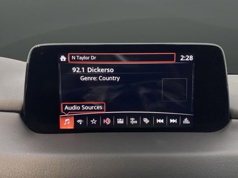 Used 2019 MAZDA CX-5 Touring image 19