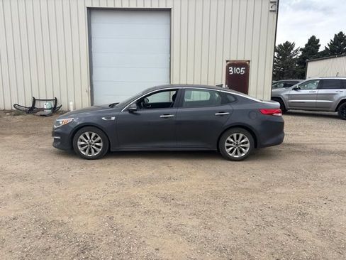 Used 2018 Kia Optima EX w/ Premium Package FWD image 6