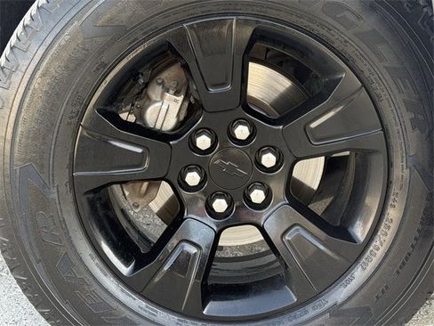 Used 2018 Chevrolet Colorado Z71 image 11