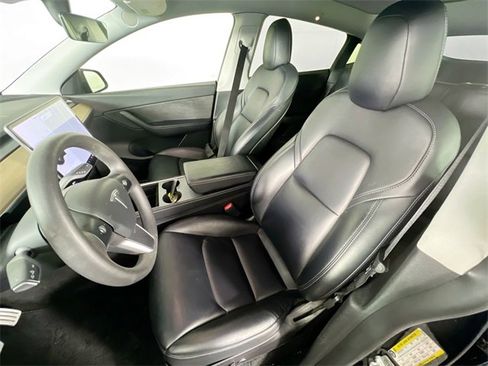 Used 2021 Tesla Model Y Performance image 20