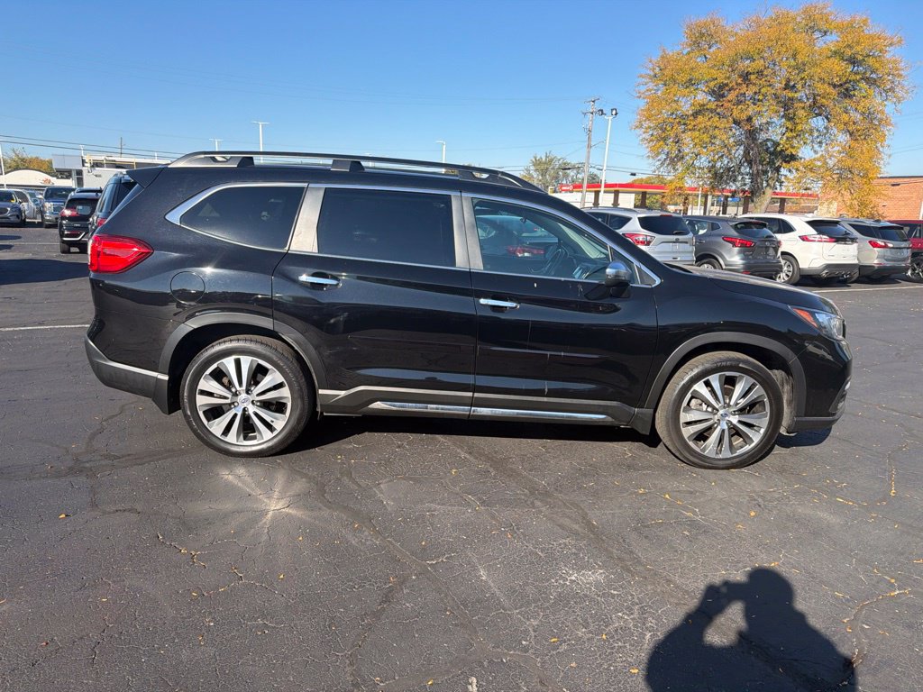 Used 2019 Subaru Ascent Touring AWD/4WD image 5