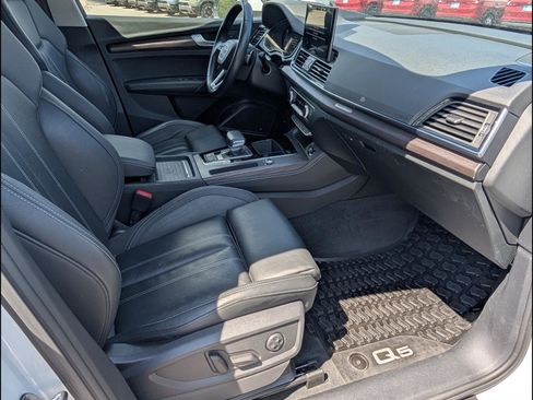 Used 2021 Audi Q5 Prestige image 18