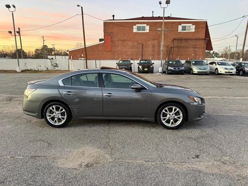 Used 2014 Nissan Maxima 3.5 SV w/ Sport Package image 6
