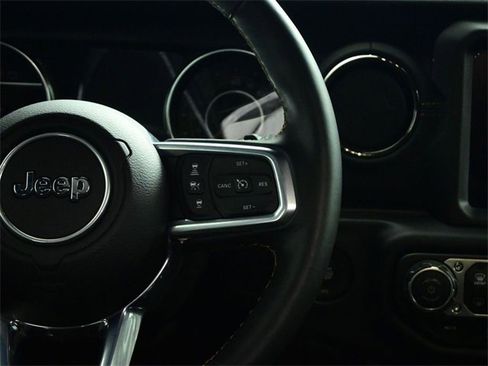 Used 2021 Jeep Wrangler Unlimited Sahara image 13