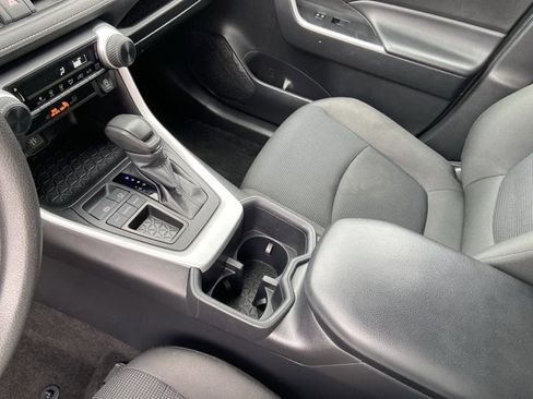 Used 2024 Toyota RAV4 LE image 23