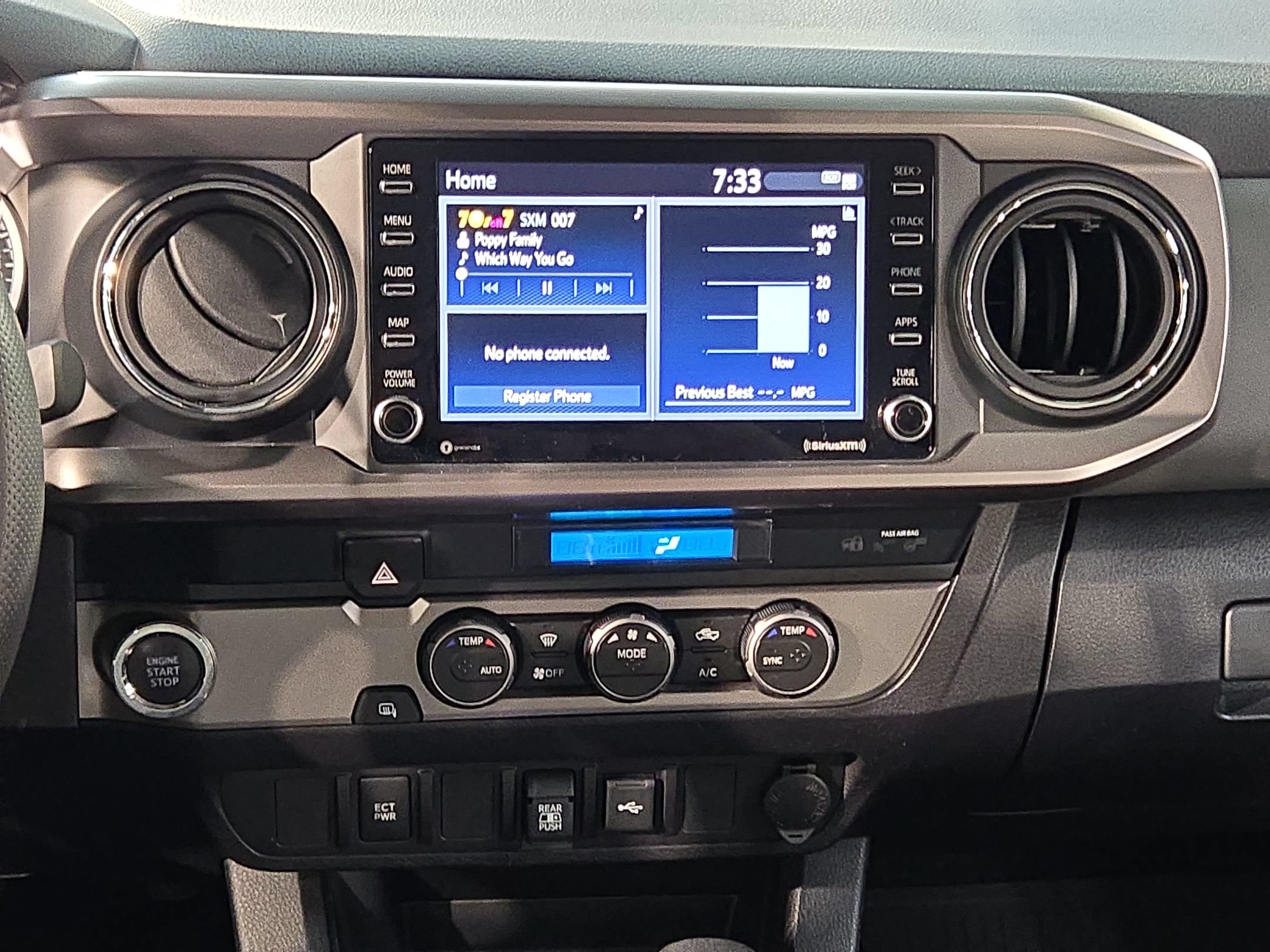 Used 2023 Toyota Tacoma SR5 RWD image 16