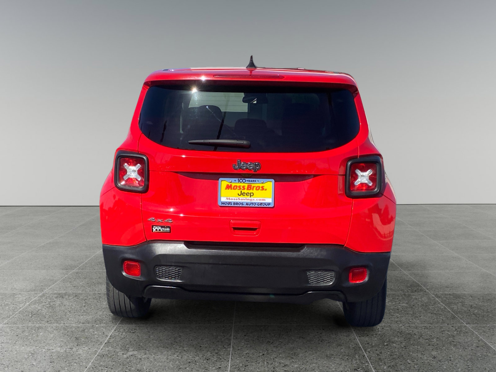 Used 2023 Jeep Renegade Latitude AWD/4WD image 4