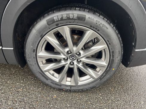 Used 2019 MAZDA CX-9 Signature image 9