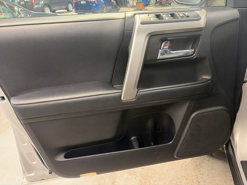 Certified 2020 Toyota 4Runner SR5 Premium AWD/4WD image 14