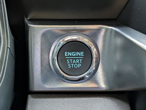 New 2025 Ford F250 King Ranch w/ Chrome Package image 21