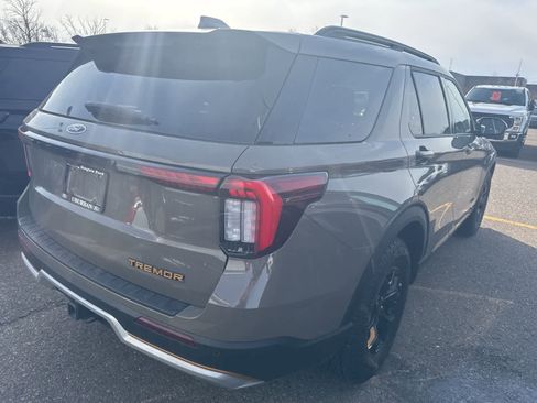 New 2026 Ford Explorer Tremor w/ Tremor Convenience Package image 24