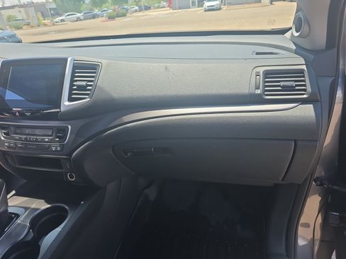 Used 2017 Honda Ridgeline RTL-T image 20