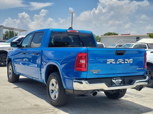Used 2025 RAM 1500 Big Horn AWD/4WD image 3