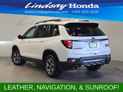 Used 2023 Honda Passport TrailSport image 4